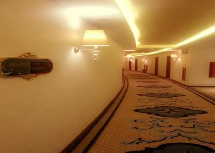 Star World Hotel